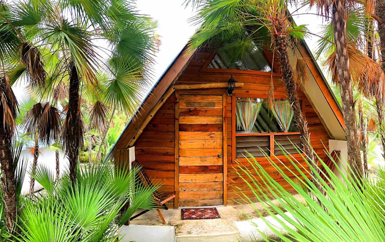 Kin Resort Lodge Maya Beach Esterno foto