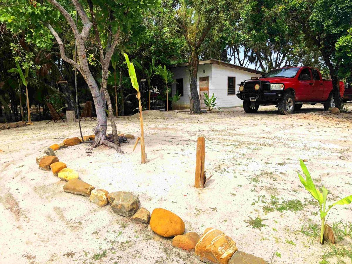 Kin Resort Lodge Maya Beach Esterno foto