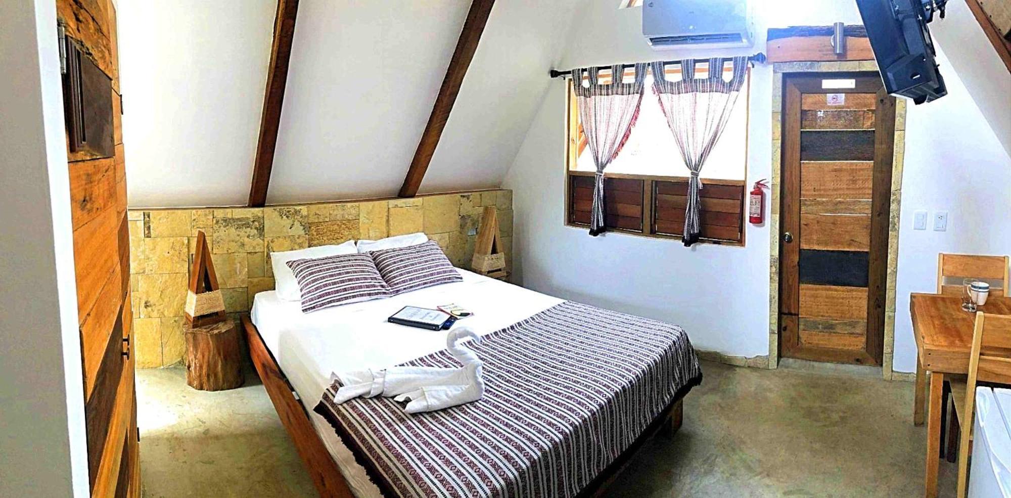 Kin Resort Lodge Maya Beach Esterno foto