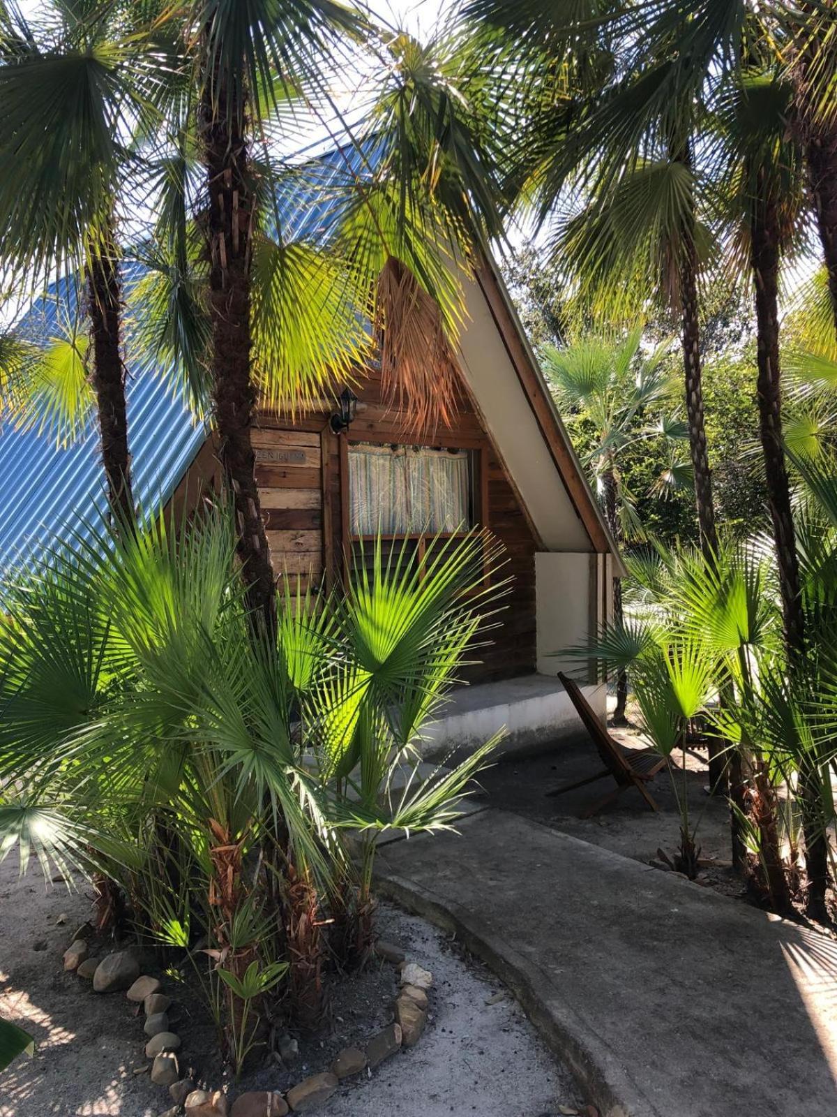 Kin Resort Lodge Maya Beach Esterno foto