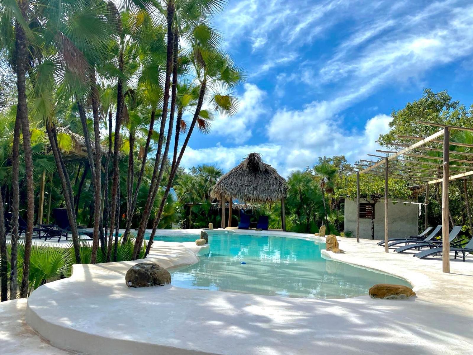 Kin Resort Lodge Maya Beach Esterno foto