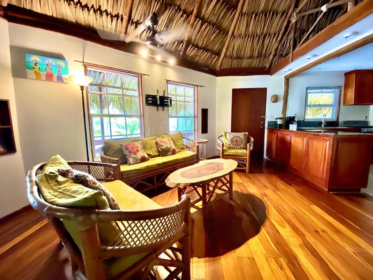 Kin Resort Lodge Maya Beach Esterno foto
